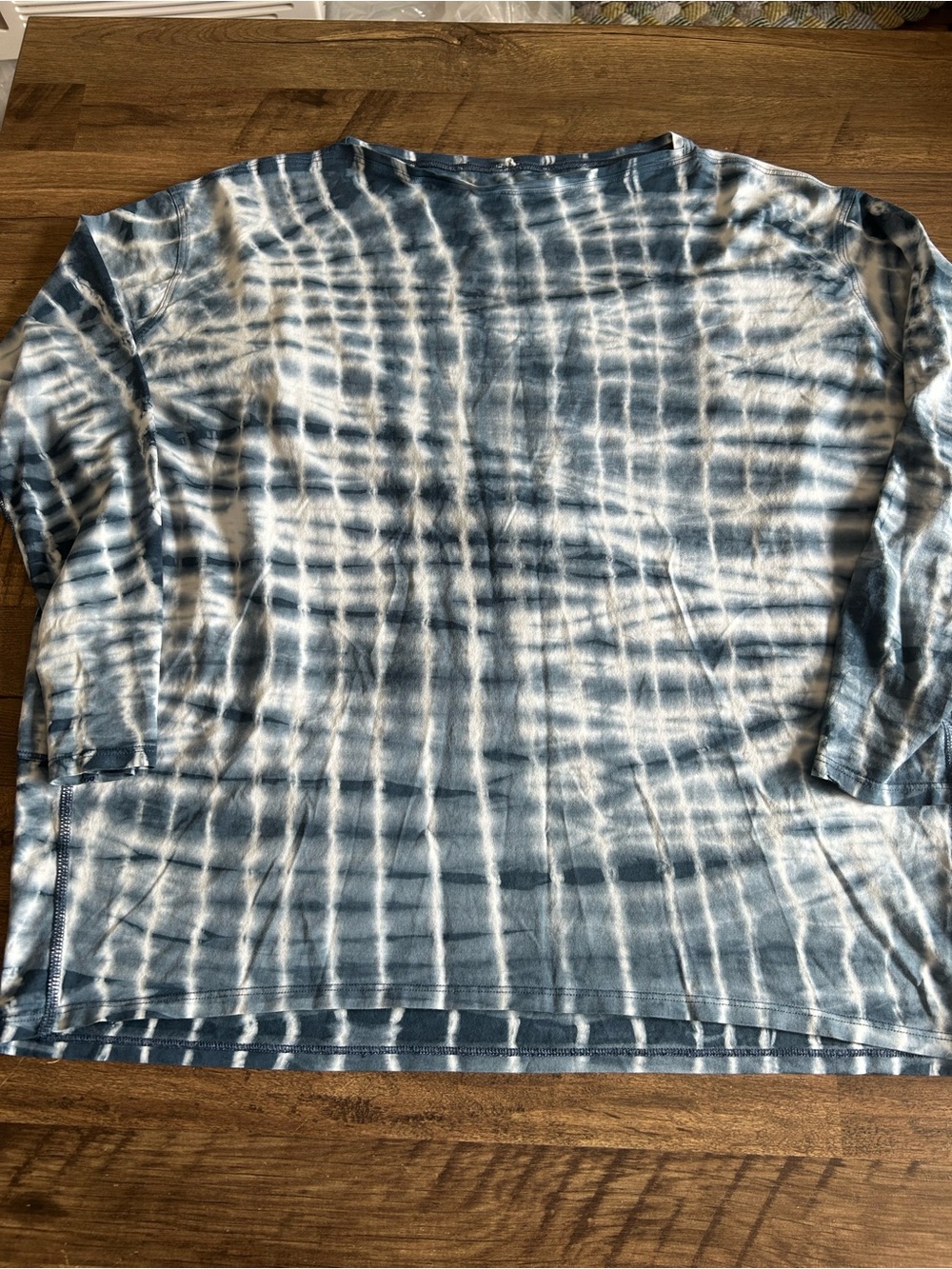 Lululemon Back in Action Long Sleeve Tye-Dye Shibori Square Blue White
